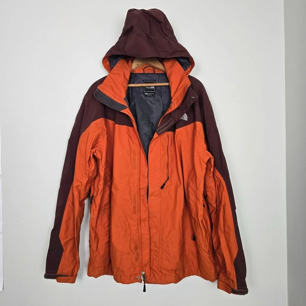 The North Face Mens HyVent Jacket Size XL Orange Hiking Gorpcore Technical Gear